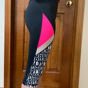 Oakley crop leggings